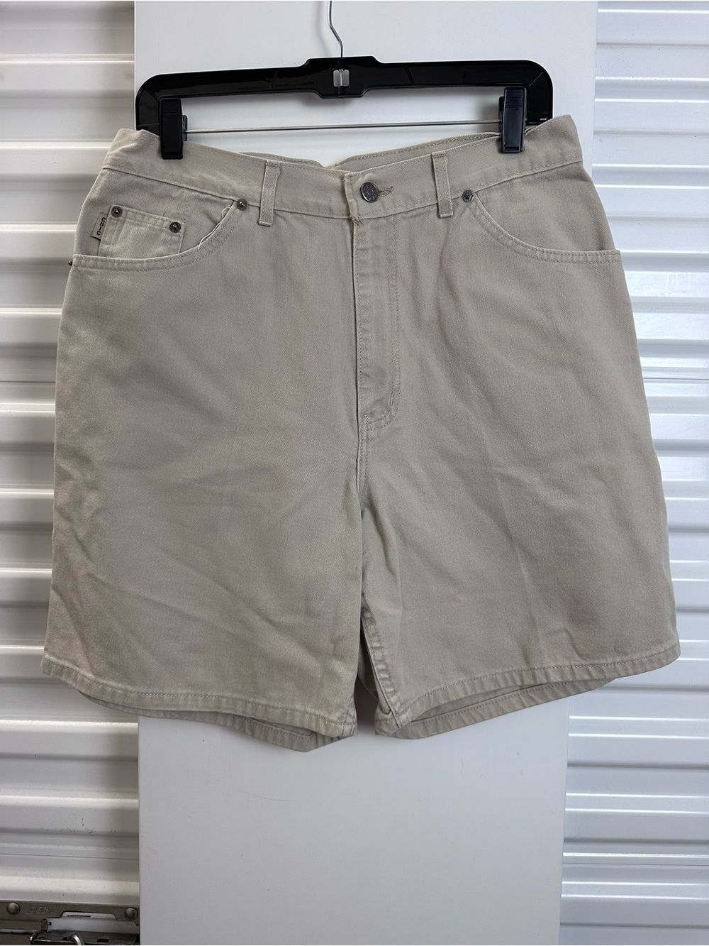 Vintage CHIC Khaki Casual Shorts